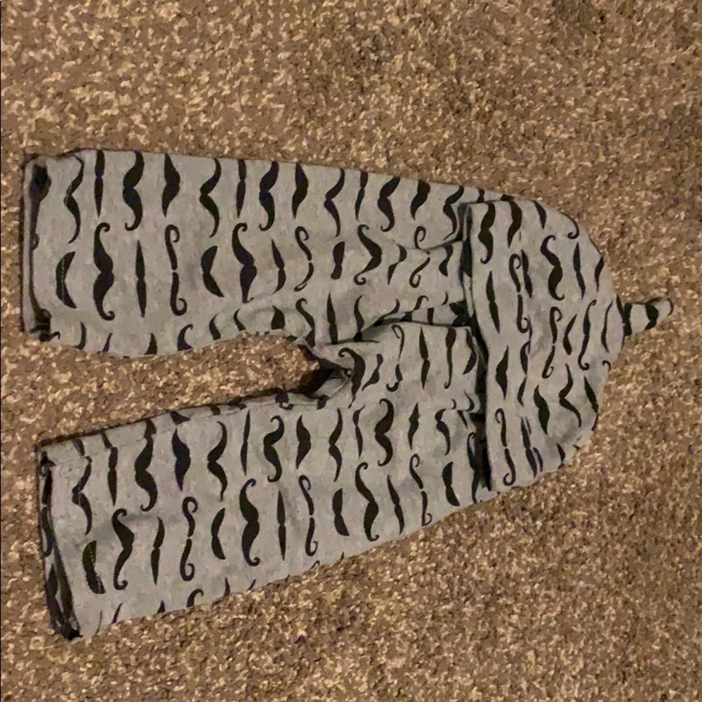 Hat and pants